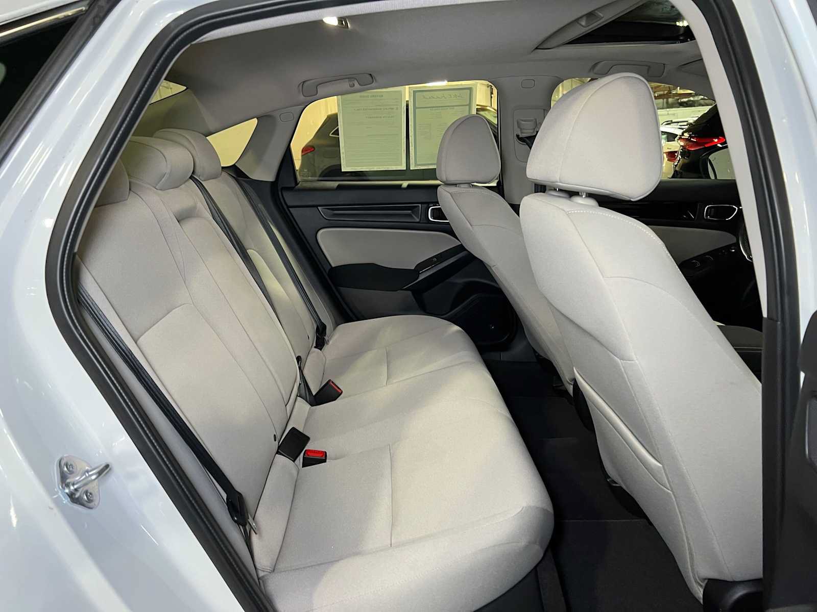 Used 2022 Honda Civic EX image 13
