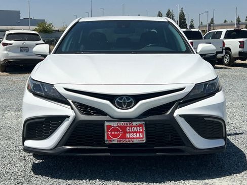 Used 2023 Toyota Camry SE w/ Convenience Package FWD image 11