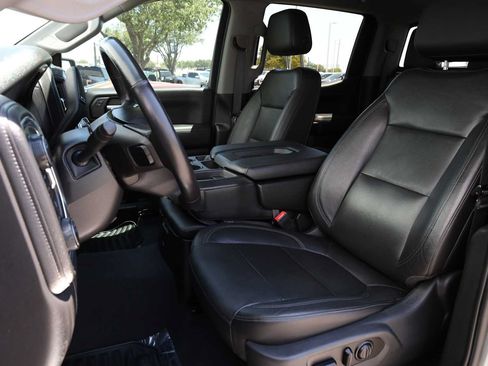 Used 2020 Chevrolet Silverado 1500 LT w/ Texas Edition AWD/4WD image 32