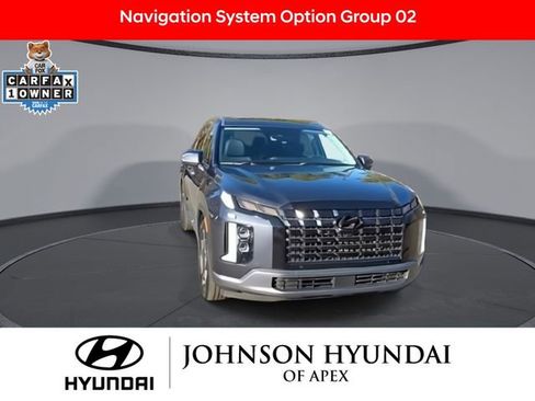 Used 2024 Hyundai Palisade SEL w/ Premium Package image 2