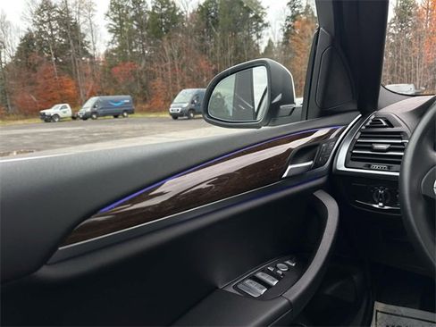 Used 2024 BMW X3 xDrive30i w/ Convenience Package image 25