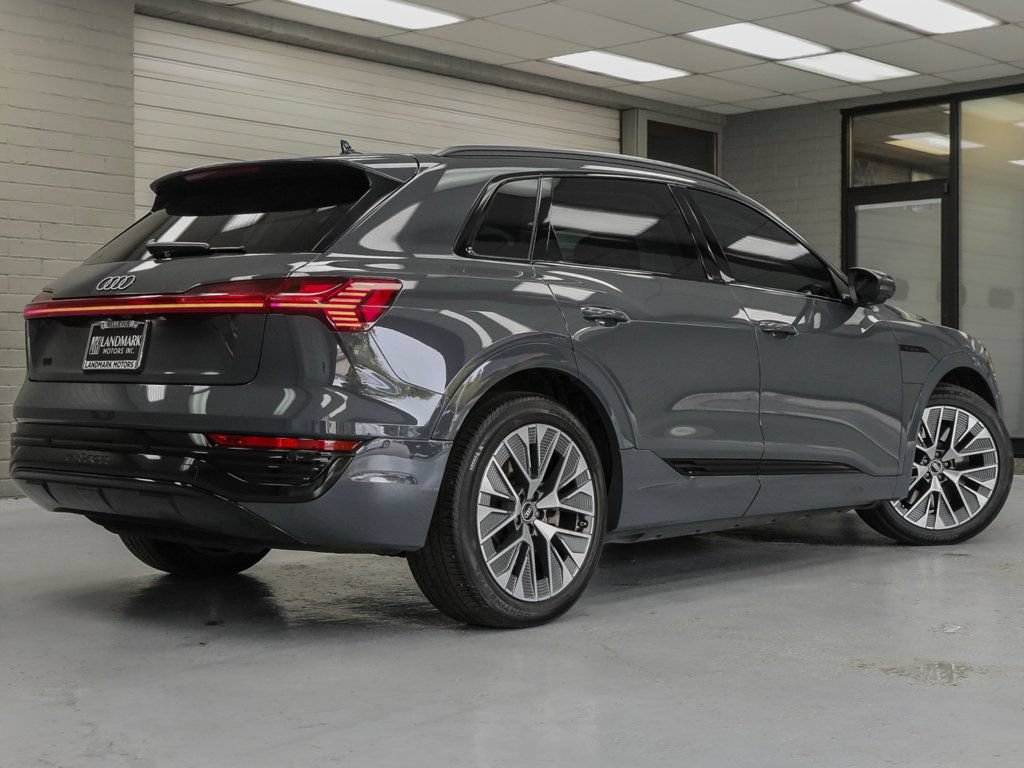 Used 2024 Audi Q8 e-tron Prestige w/ Prestige Package AWD/4WD image 33