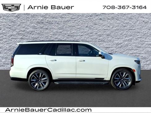 Used 2021 Cadillac Escalade Sport w/ Driver Assist Tech Package AWD/4WD image 5