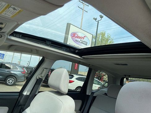 Used 2016 Subaru Forester 2.5i Premium w/ Popular Package #1 AWD/4WD image 13