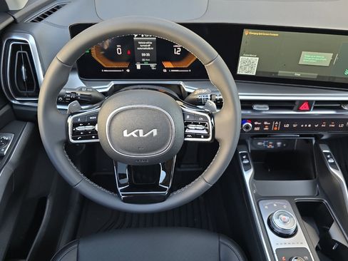 New 2025 Kia Sorento EX w/ EX Panoramic Sunroof Package image 10