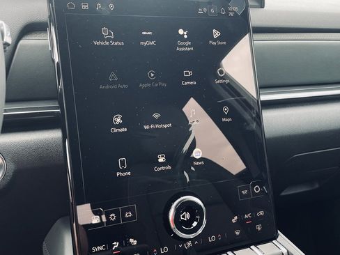 New 2026 GMC Terrain AT4 w/ Technology Package II image 13