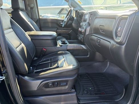 Used 2023 GMC Sierra 2500 Denali image 23
