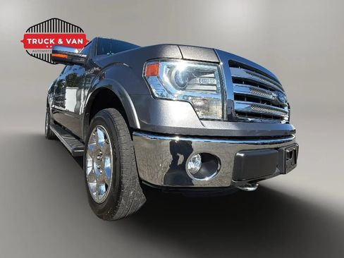 Used 2014 Ford F150 Lariat w/ Equipment Group 502A Luxury AWD/4WD image 9