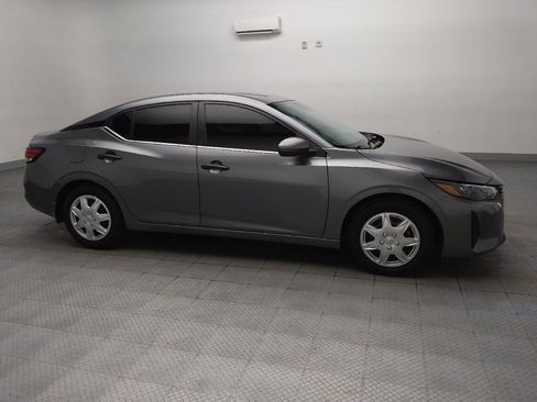 Used 2024 Nissan Sentra S FWD image 11