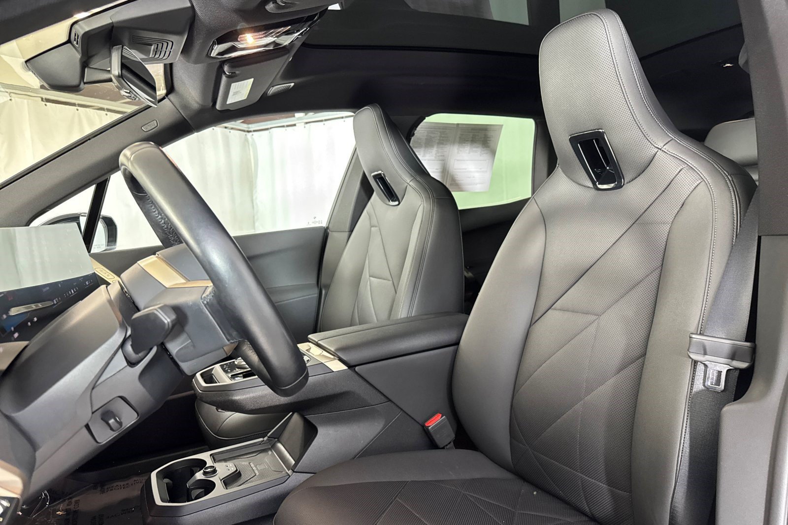 Certified 2024 BMW iX M60 AWD/4WD image 5