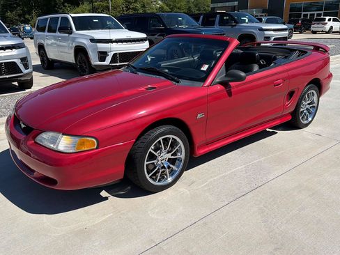 Used 1995 Ford Mustang GT RWD image 17