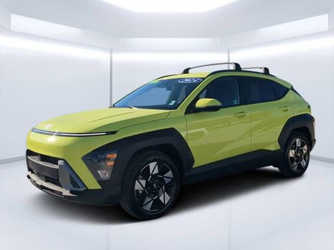 Used 2024 Hyundai Kona SEL FWD image 7