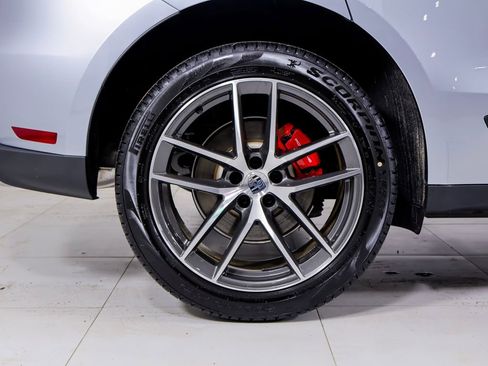 New 2026 Porsche Macan S image 26