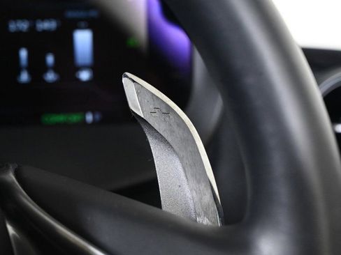 Used 2024 McLaren 750S Spider image 21