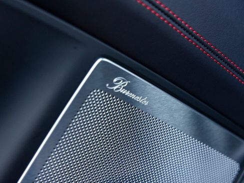 Certified 2025 Porsche 911 Carrera 4 GTS image 24