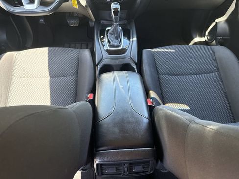 Used 2019 Nissan Rogue Sport S FWD image 20