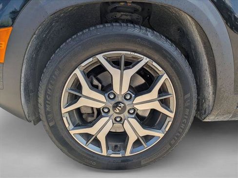 Used 2021 Kia Seltos EX AWD/4WD image 19