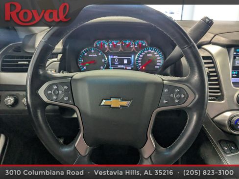 Used 2018 Chevrolet Suburban LT AWD/4WD image 25
