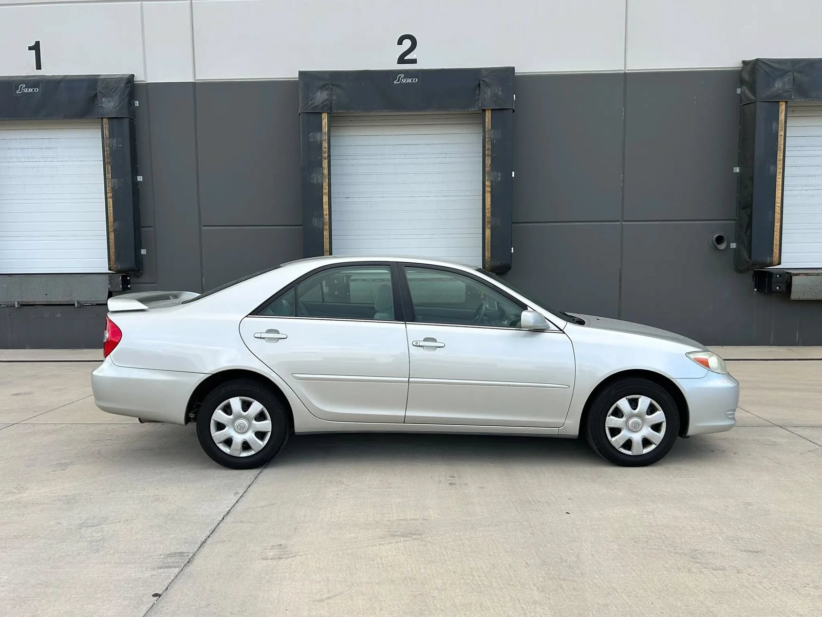 Used 2004 Toyota Camry LE FWD image 6