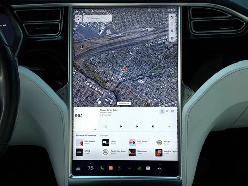 Used 2017 Tesla Model X 100D AWD/4WD image 19