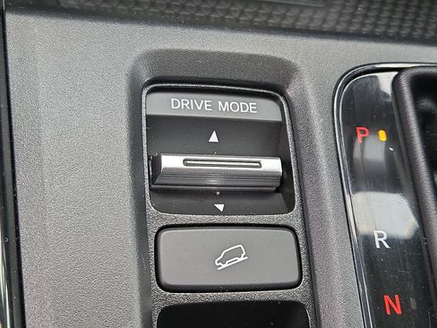 Used 2025 Honda CR-V Sport-L image 25