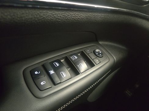 Used 2021 Jeep Grand Cherokee Limited w/ Quick Order Package 28K 80th AWD/4WD image 31