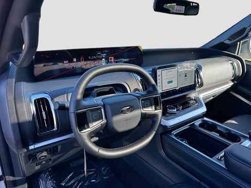 New 2026 Ford Expedition Max Platinum w/ Stealth Appearance Package image 6