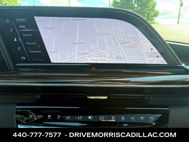 Certified 2023 Cadillac Escalade Premium Luxury w/ Performance Package AWD/4WD image 28