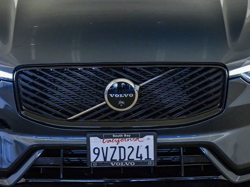 Used 2026 Volvo XC60 B5 Plus w/ Protection Package Premier AWD/4WD image 8