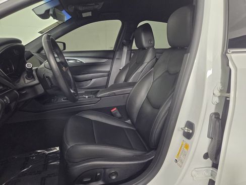 Used 2023 Cadillac CT5 Luxury RWD image 10