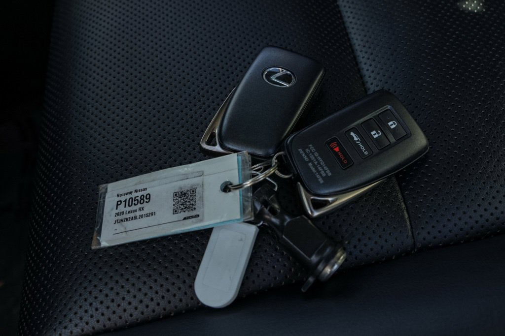 Used 2020 Lexus RX 350L FWD w/ Premium Package image 39