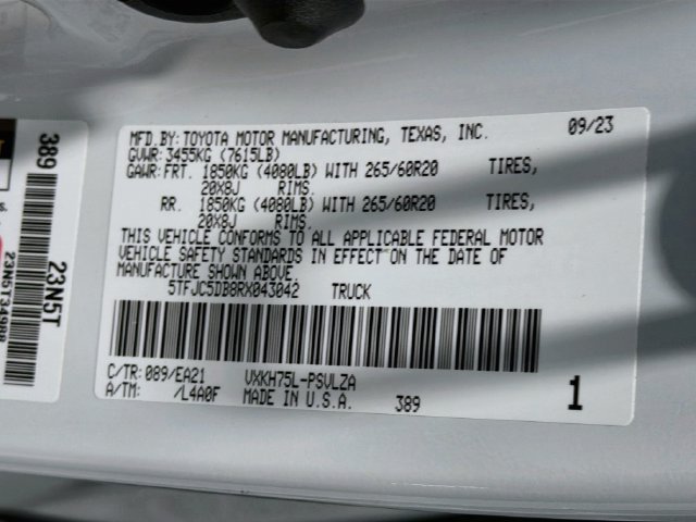 Used 2024 Toyota Tundra Limited AWD/4WD image 24