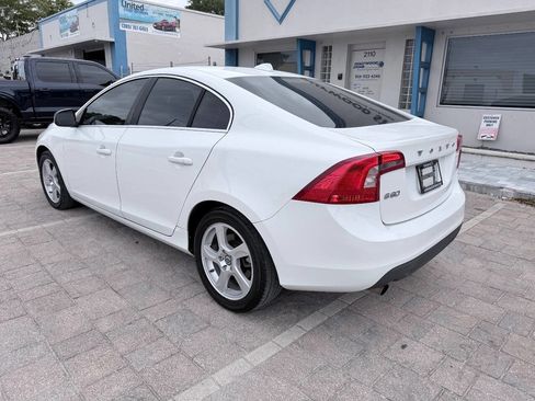 Used 2012 Volvo S60 T5 FWD image 9