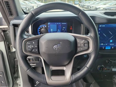Used 2022 Ford Bronco Outer Banks image 26