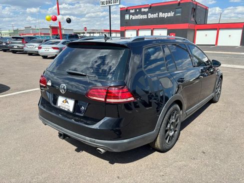 Used 2019 Volkswagen Golf Alltrack S AWD/4WD image 7