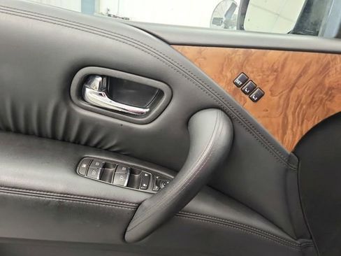 Used 2024 Nissan Armada SL image 36