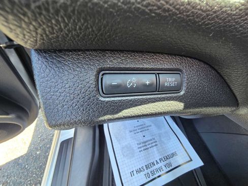Used 2016 Nissan Altima 2.5 S w/ Power Driver Seat Package FWD image 17