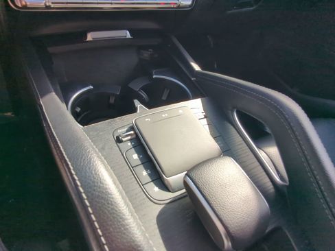 Used 2024 Mercedes-Benz GLE 350 4MATIC image 9