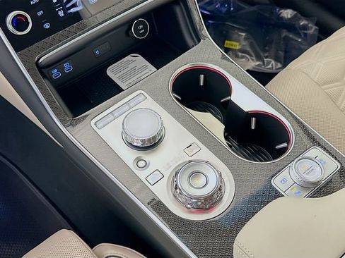 New 2026 Genesis GV80 3.5T e-SC image 15