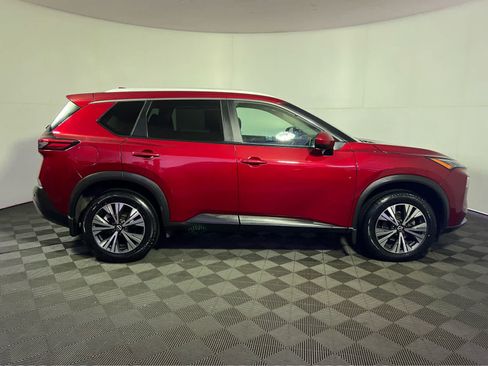 Certified 2023 Nissan Rogue SV w/ SV Premium B Package AWD/4WD image 8