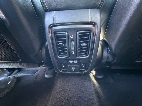 Used 2018 Jeep Grand Cherokee Trackhawk image 32