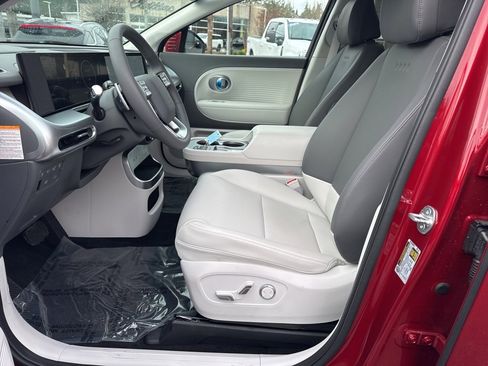 Used 2026 Hyundai Ioniq 9 SEL image 18