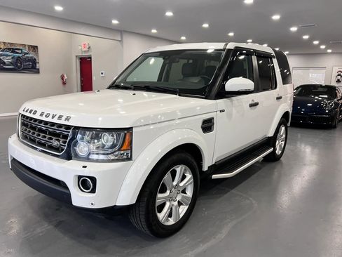 Used 2015 Land Rover LR4 HSE AWD/4WD image 3