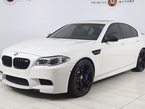 Used 2015 BMW M5 RWD image 5