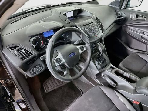 Used 2013 Ford Escape S FWD image 2