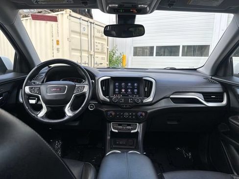 Used 2022 GMC Terrain SLT w/ Tech Package AWD/4WD image 18