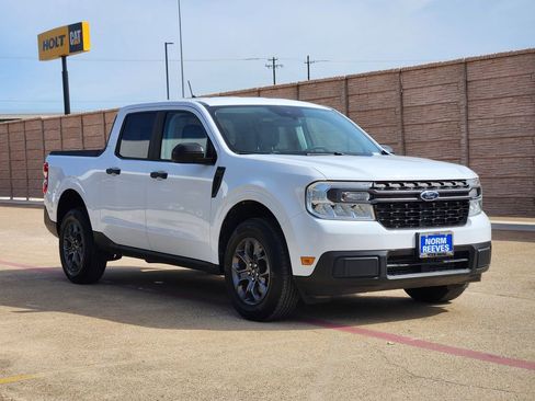 Used 2024 Ford Maverick XLT image 3