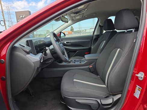 Used 2026 Hyundai Sonata SE image 7
