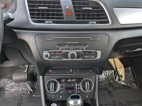 Used 2018 Audi Q3 2.0T Premium w/ Convenience Package image 15