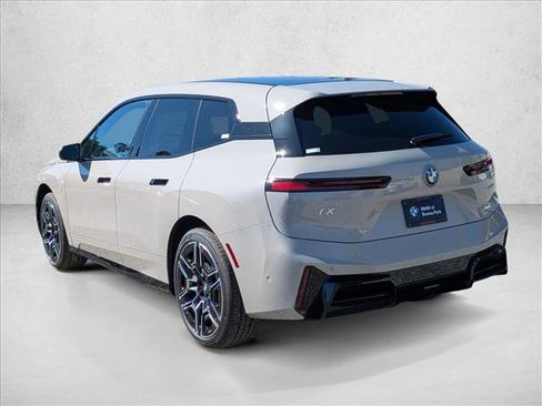 New 2026 BMW iX xDrive60 w/ M Sport Package image 9